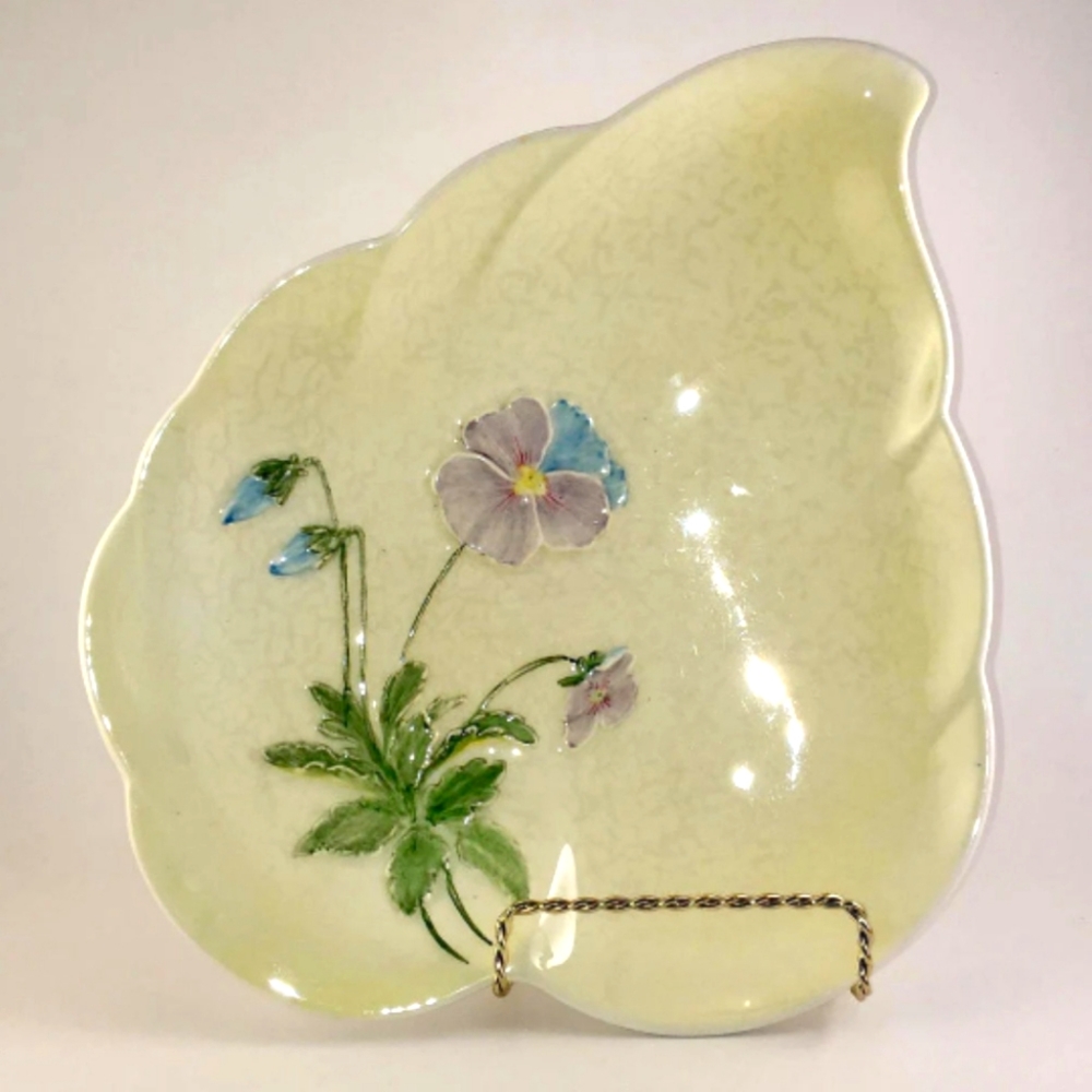 Royal Winton Grimwades Hand Painted Leaf Shaped Plate